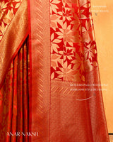 Anar Naksh Gajji Silk Banarasi | Woven Geometric Bloom & Antique - Gold Zari - Ethlore