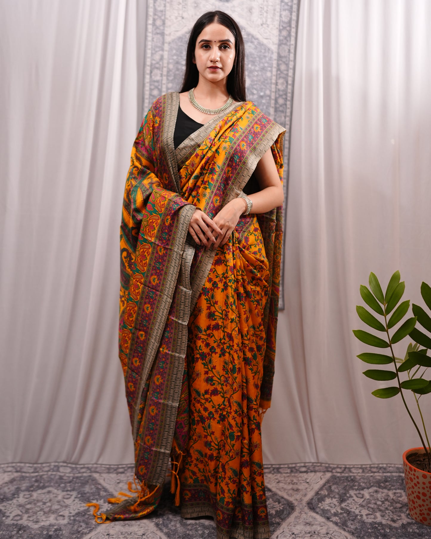Kesar Bagh – Pashmina Design Silk-Blend Saree with Stole