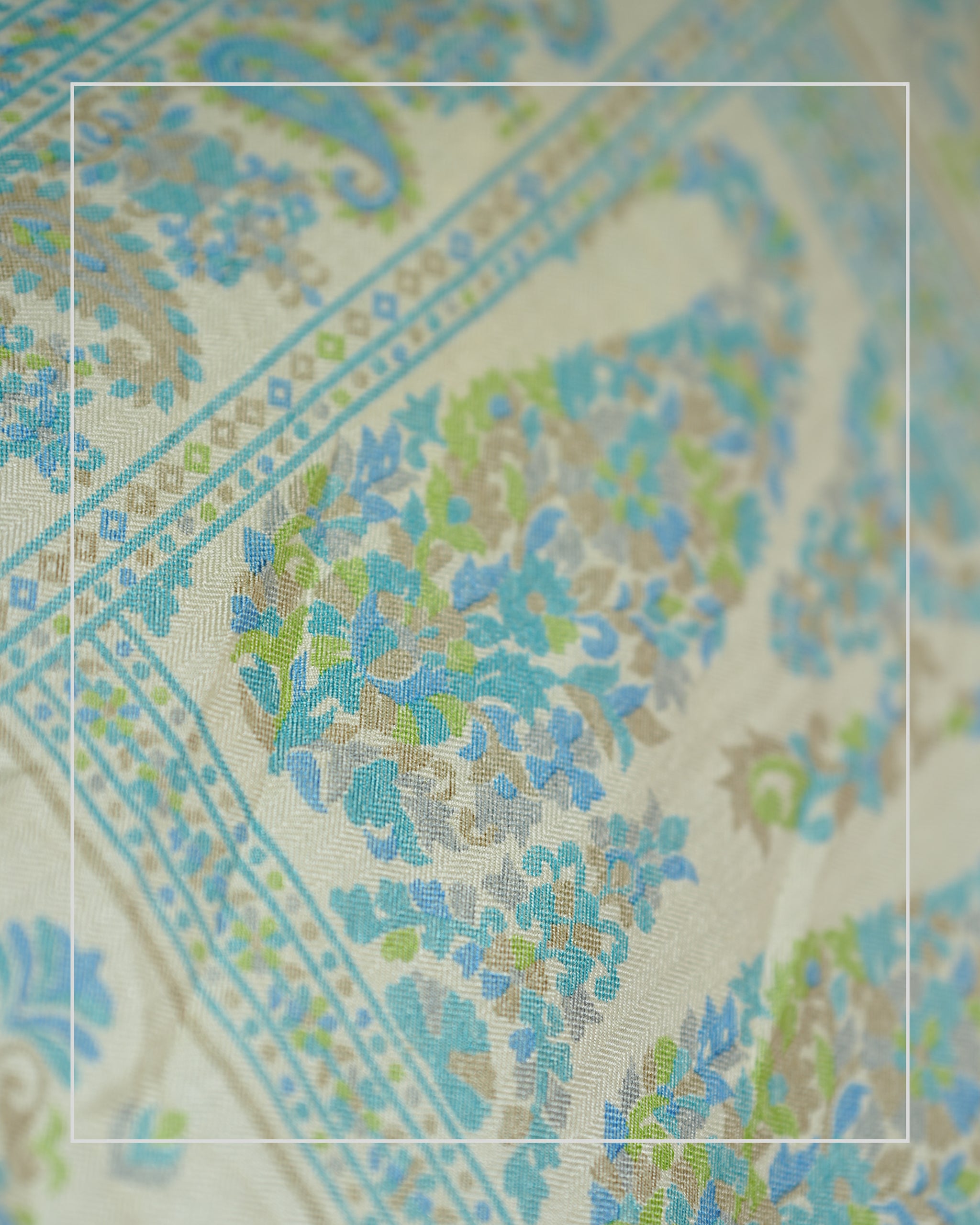 Noor Baagh – Pashmina Design Silk-Blend Saree with Stole