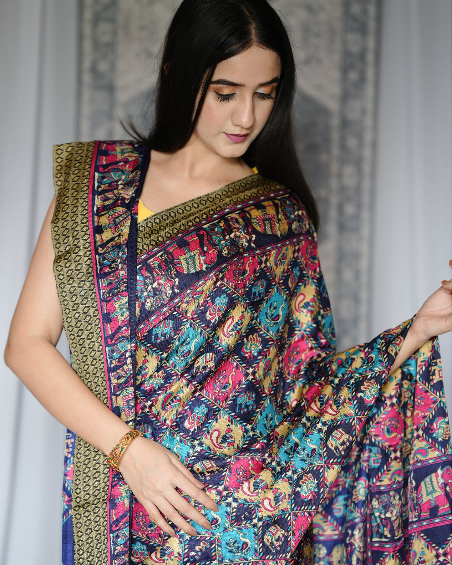 Raasrang Baagh – Pashmina Design Silk-Blend Saree with Stole