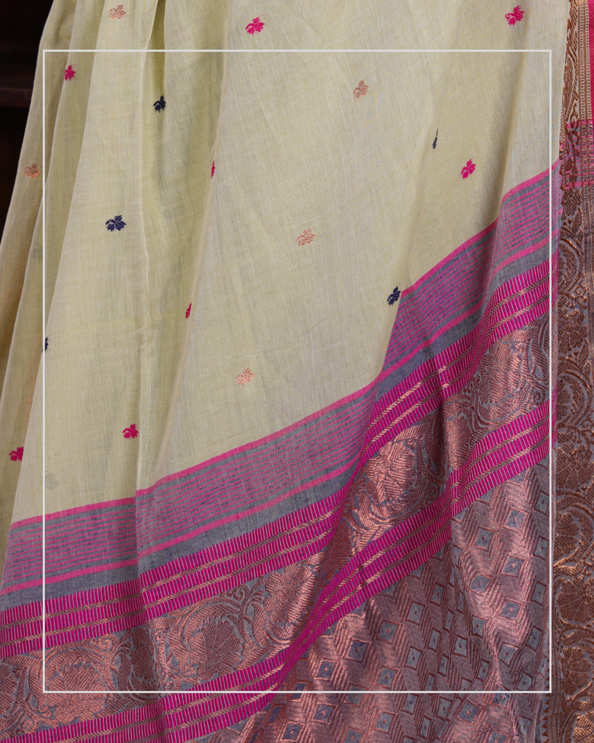 Aarohi – Handloom Mercerized Cotton Banarasi Saree
