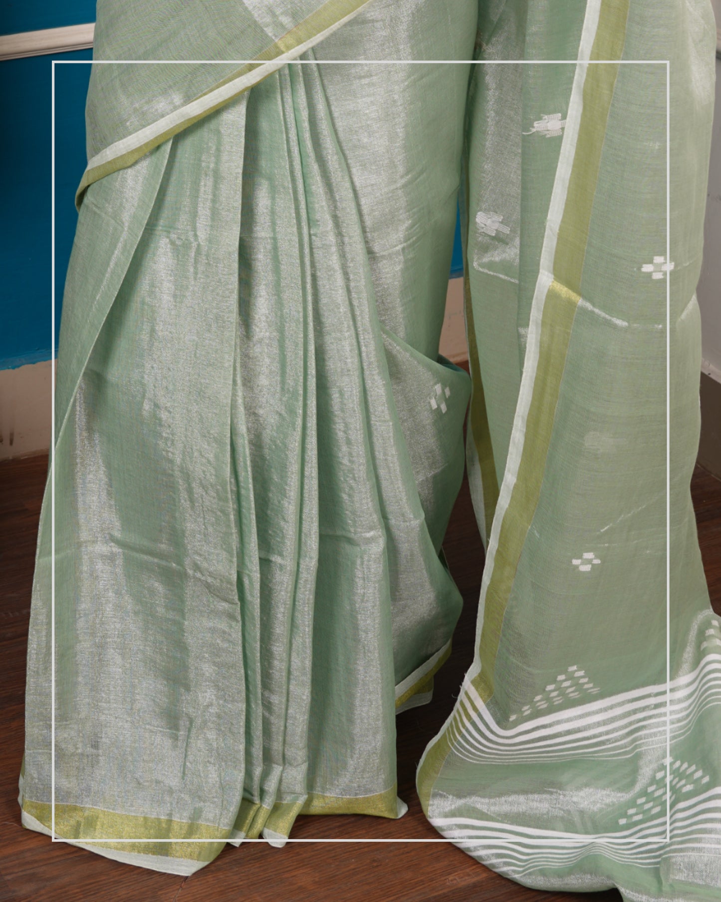 Pista Tara – Handwoven Tissue Linen Saree with Jamdani Motifs