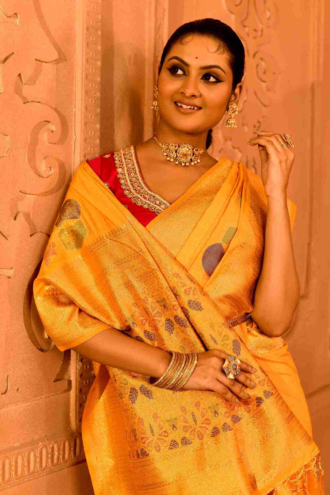 Kanak | Semi Tussar Silk Banarasi  | Geometric Rekha Motifs & Floral Weave