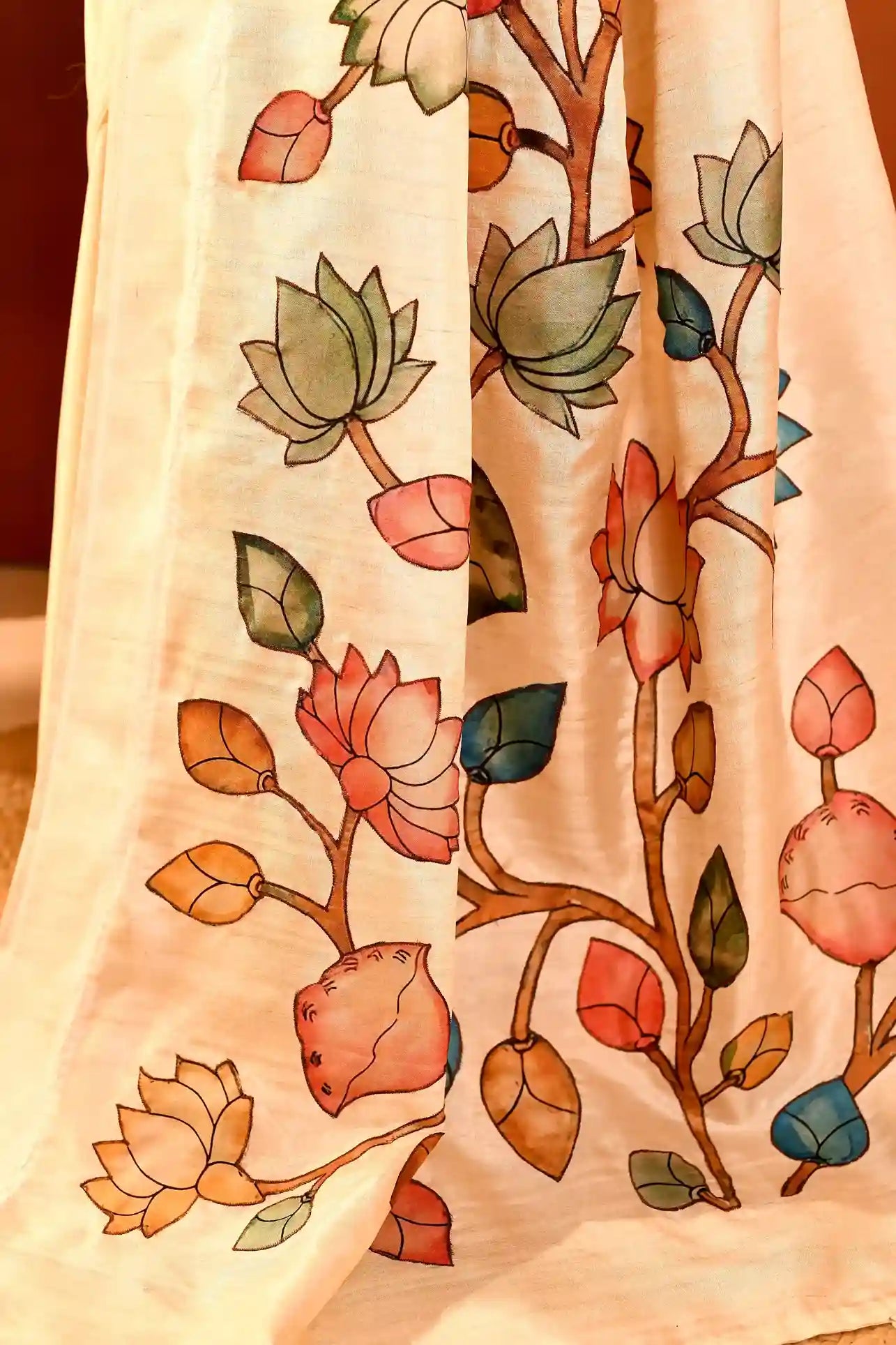 Padmavalli - Tussar Blend Saree with Hand-Painted Design Kalamkari Appliqué