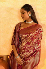 Gulabi Naksh Gajji Silk Banarasi | Woven Geometric Bloom & Antique - Gold Zari - Ethlore