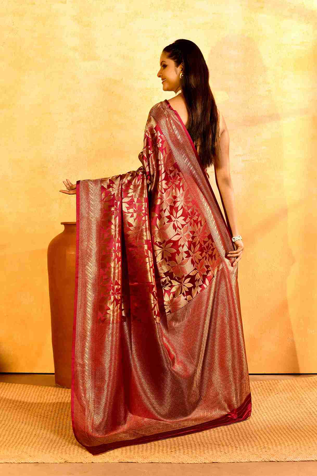 Gulabi Zari Gajji Silk Banarasi | Woven Vine Jaal & Antique - Gold Zari - Ethlore