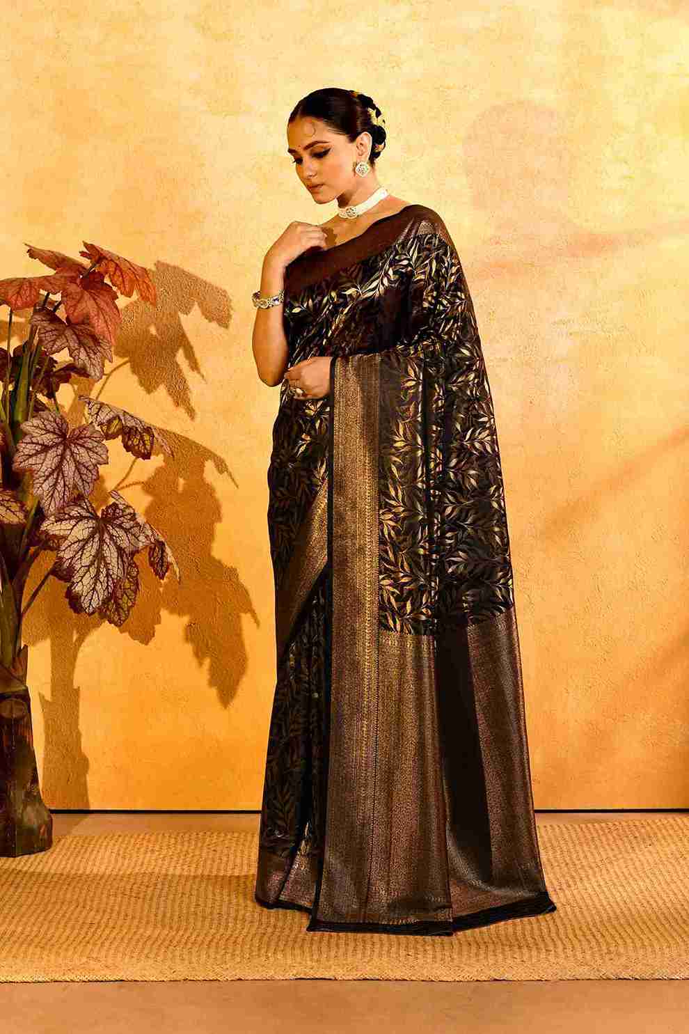 Neel Zari Gajji Silk Banarasi | Woven Vine Jaal & Antique - Gold Zari - Ethlore