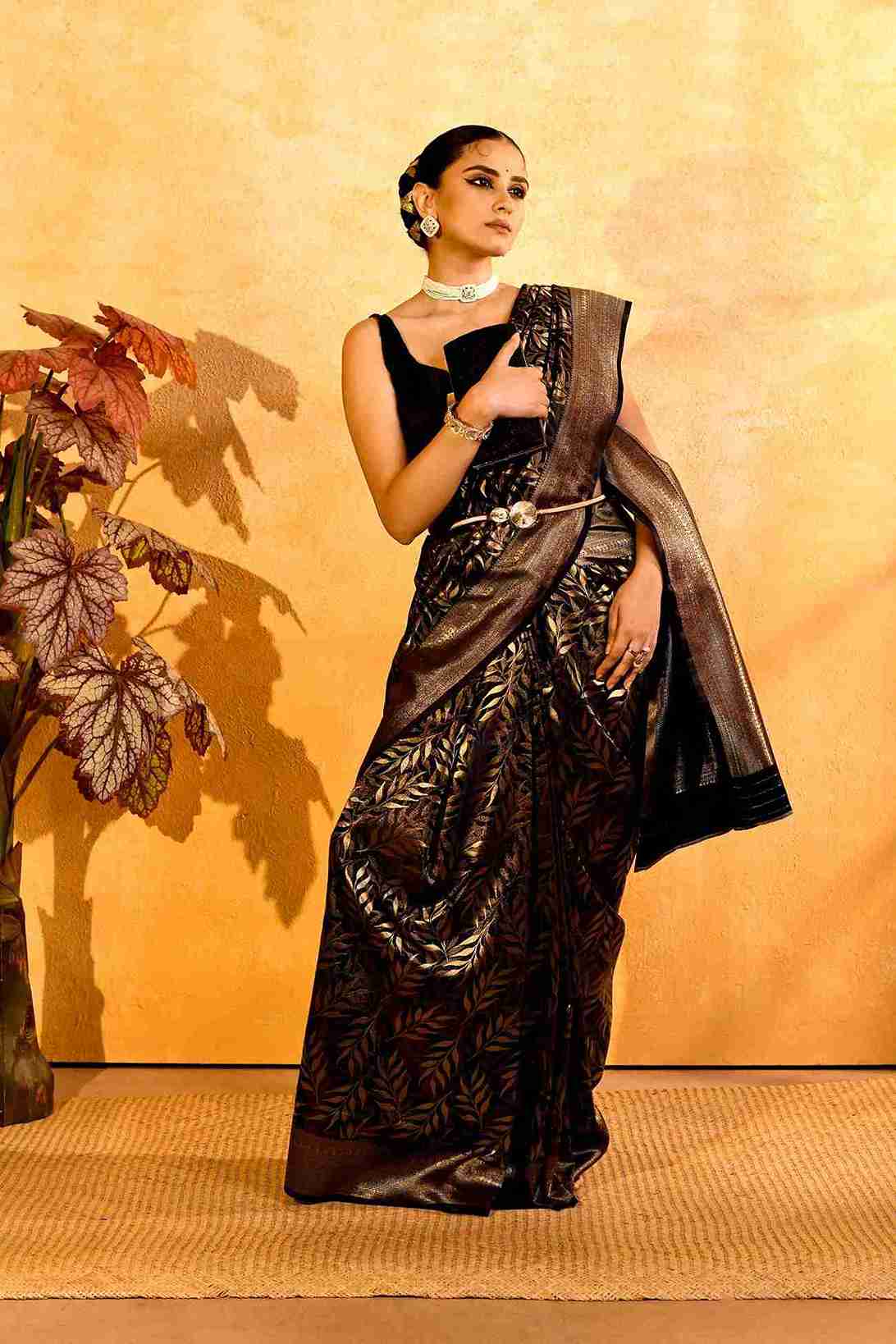 Neel Zari Gajji Silk Banarasi | Woven Vine Jaal & Antique - Gold Zari - Ethlore
